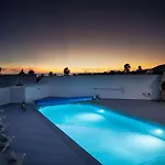 Casa Reina * بلايا بلانكا